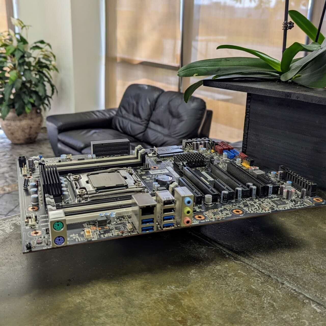 LENOVO BD0331 SALWEEN ThinkStation P520 Main Board MotherBoard + Xeon W-2123