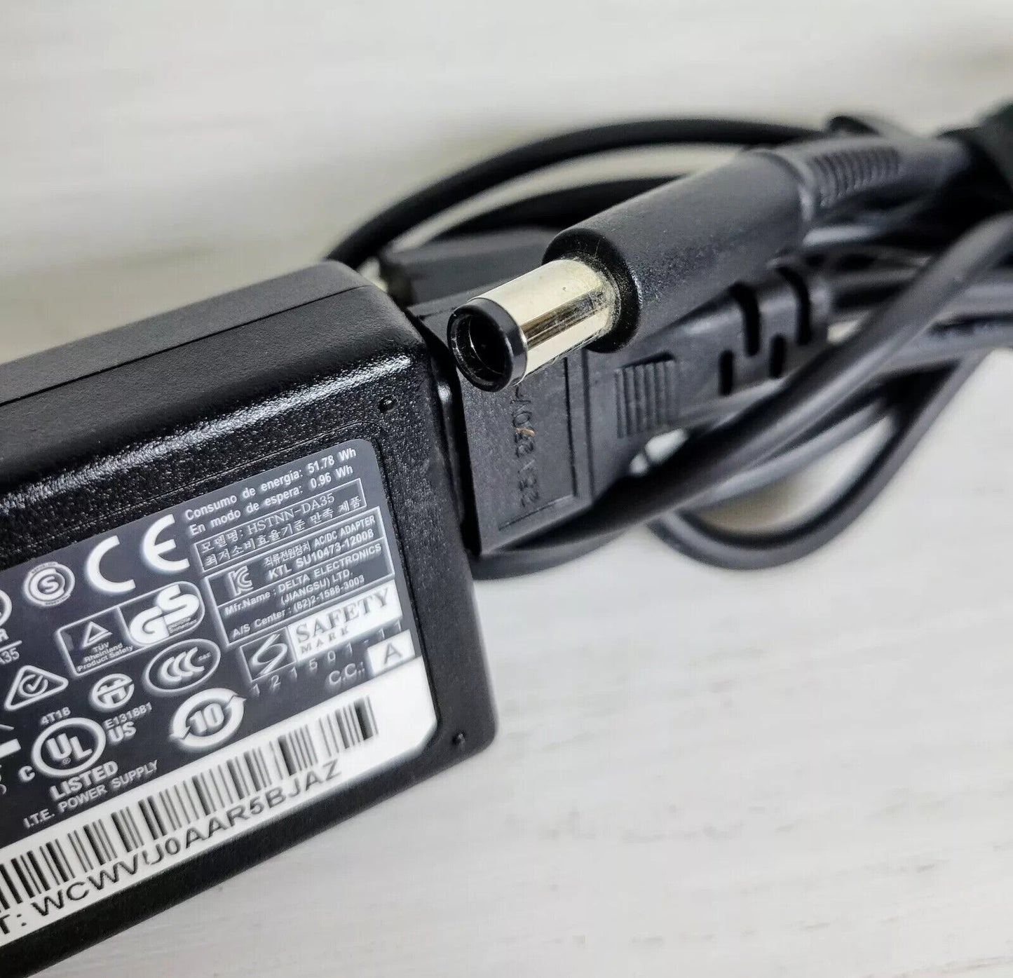 OEM HP 45W 19.5V 2.31A Adapter 7.4mm Large Tip, 744481-003 Power Supply