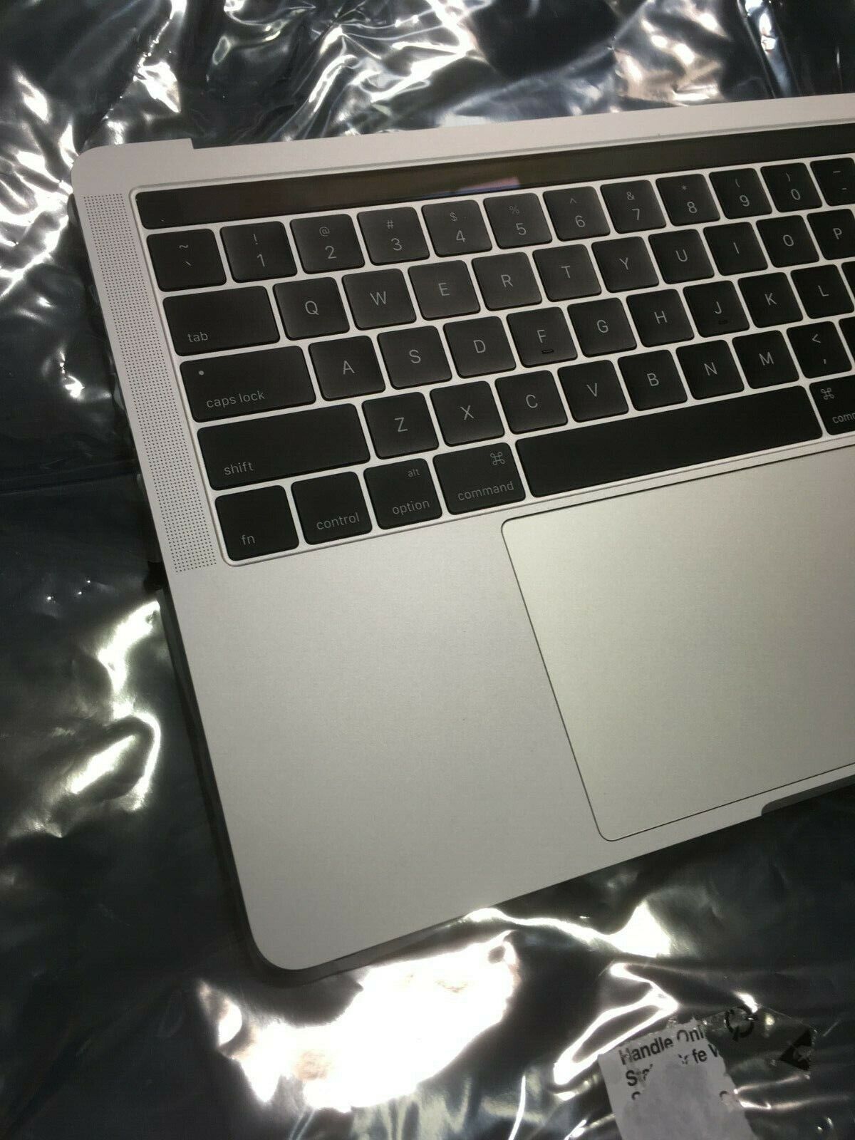 Lot of 5 MacBook Pro A1706 15" 2016 2017 Top Battery Keyboard Trackpad & Bar