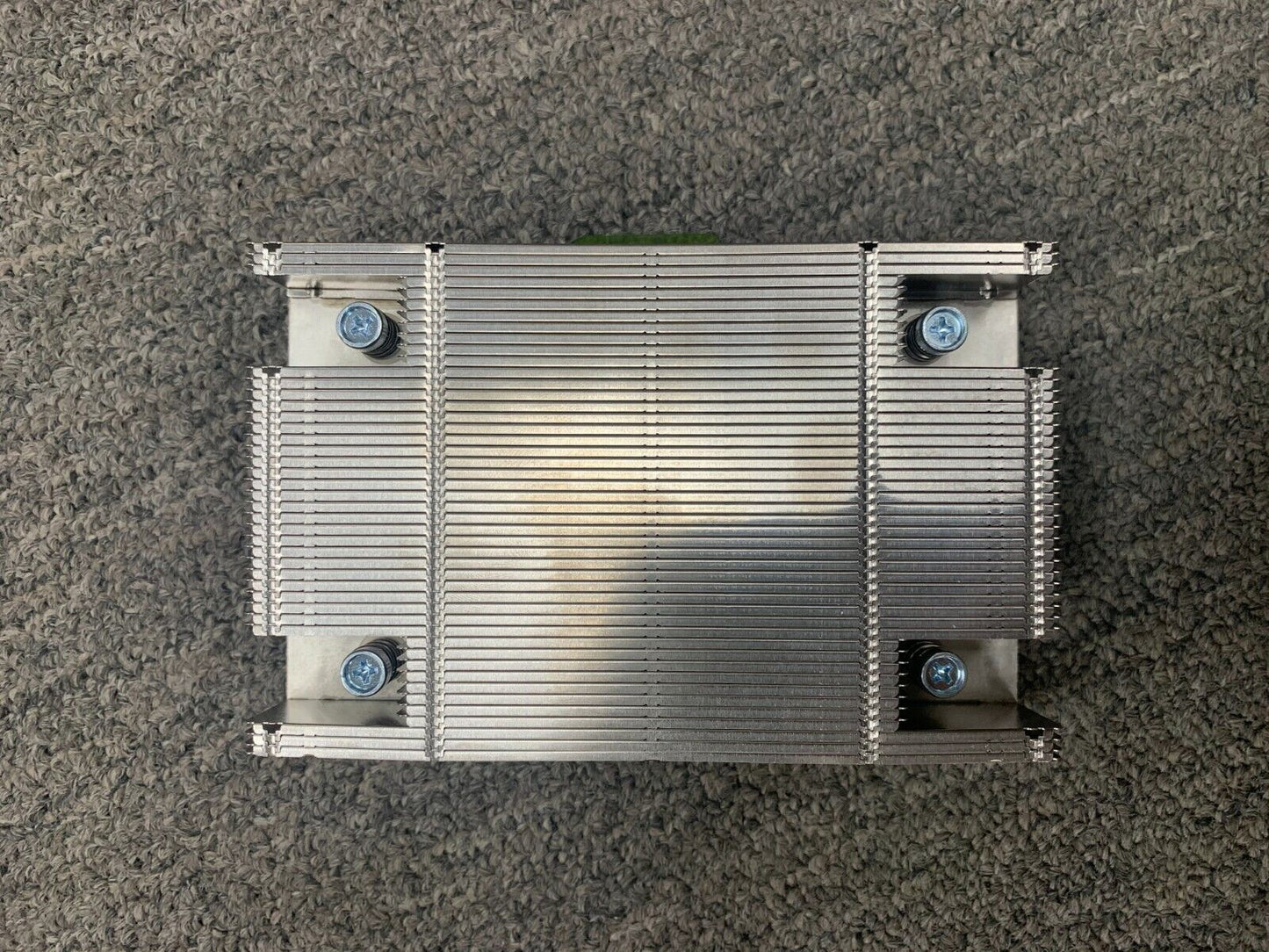 Lot 2 Y8MC1 DELL 160W CPU PERFORMANCE HEATSINK FOR DELL POWEREDGE R630