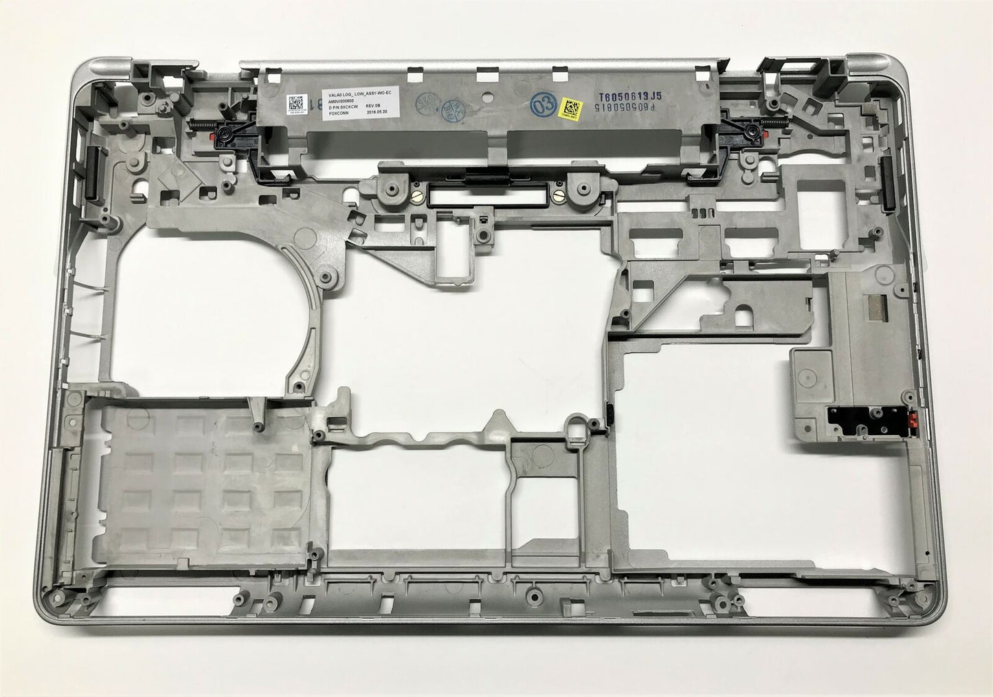 NEW Dell Latitude E6540 Laptop Bottom Base Cover Assembly Chassis XCKCW 6T3T2