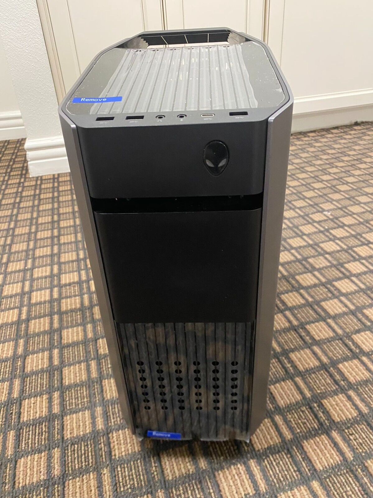 Alienware Aurora R8 Desktop Chassis w/side door cover stand case Fan caddy cable