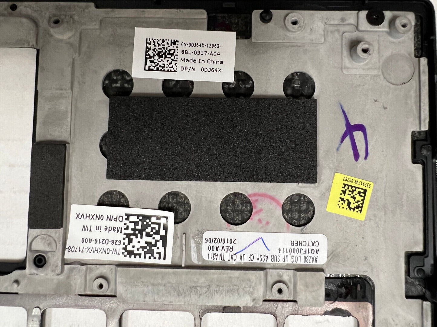 OEM Dell XPS 13 9360 / 9350 EMEA Palmrest Assembly EMEA DJ64X AQ16I000110