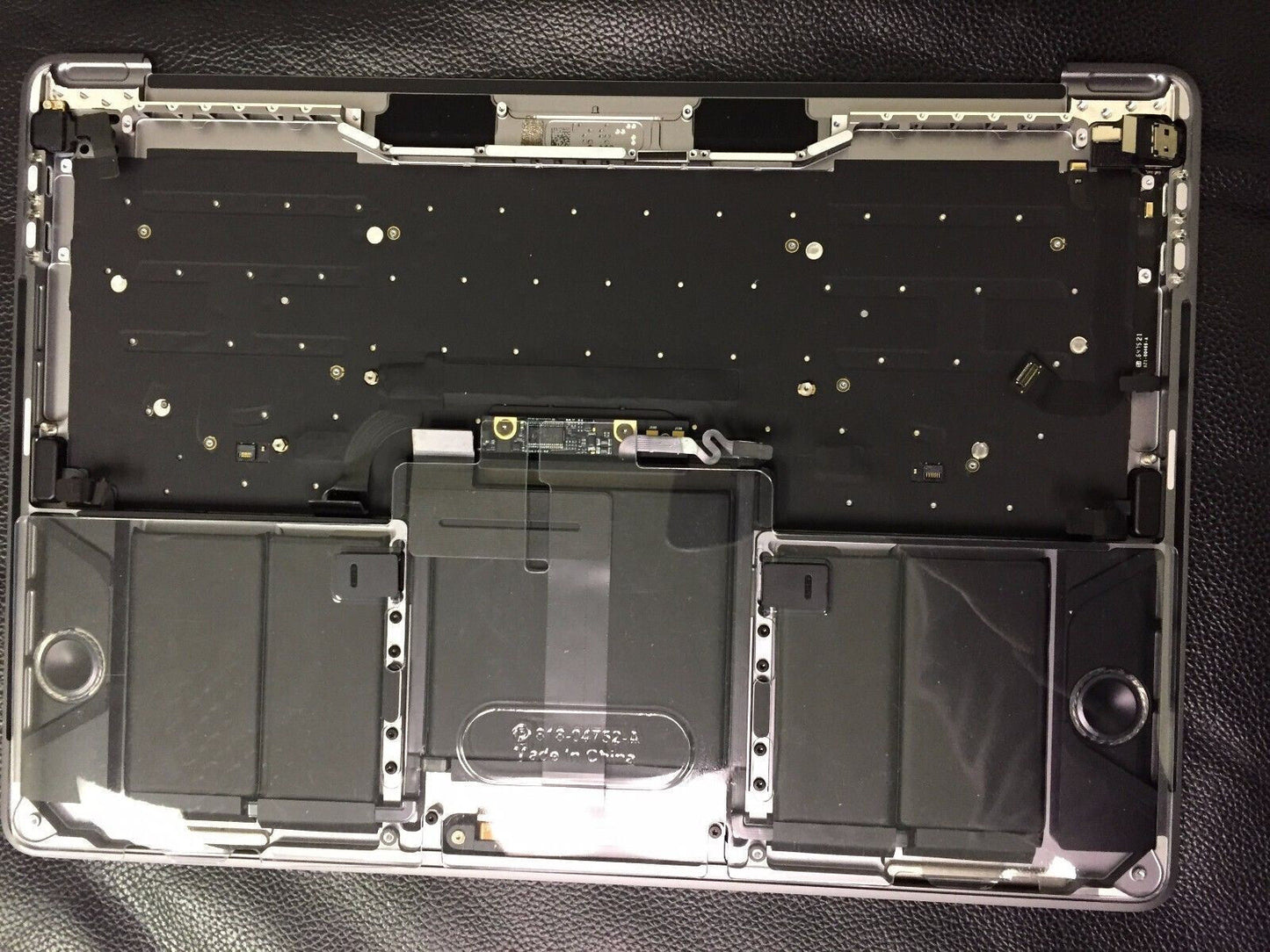 OEM SPACE GRAY Top Case Palmrest+ Keyboard+Battery For 13" MacBook Pro A1706