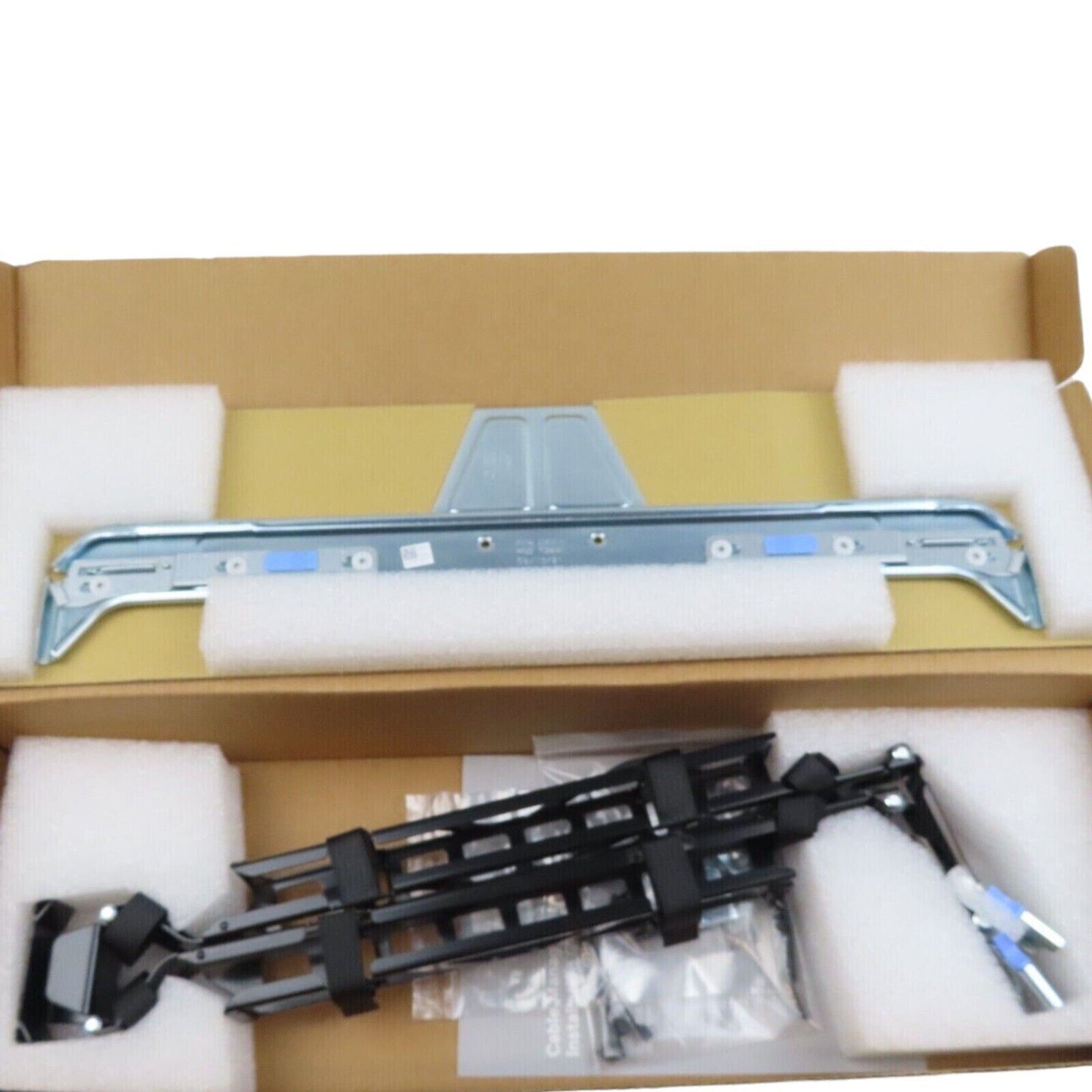 NEW Dell Power Edge TYYJN 1U Cable Management Arm Customer Kit R320 R410 R620