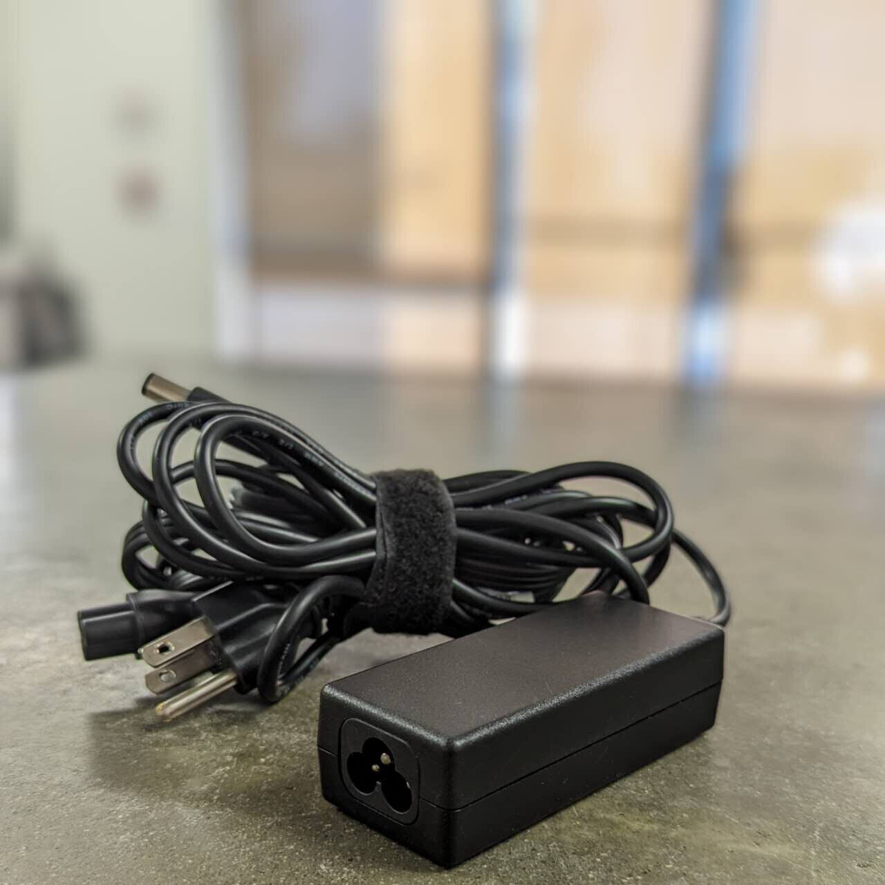 HP EliteBook 840-G1, 840-G2, 850-G1, 850-G2 AC Power Charger Adapter 45W