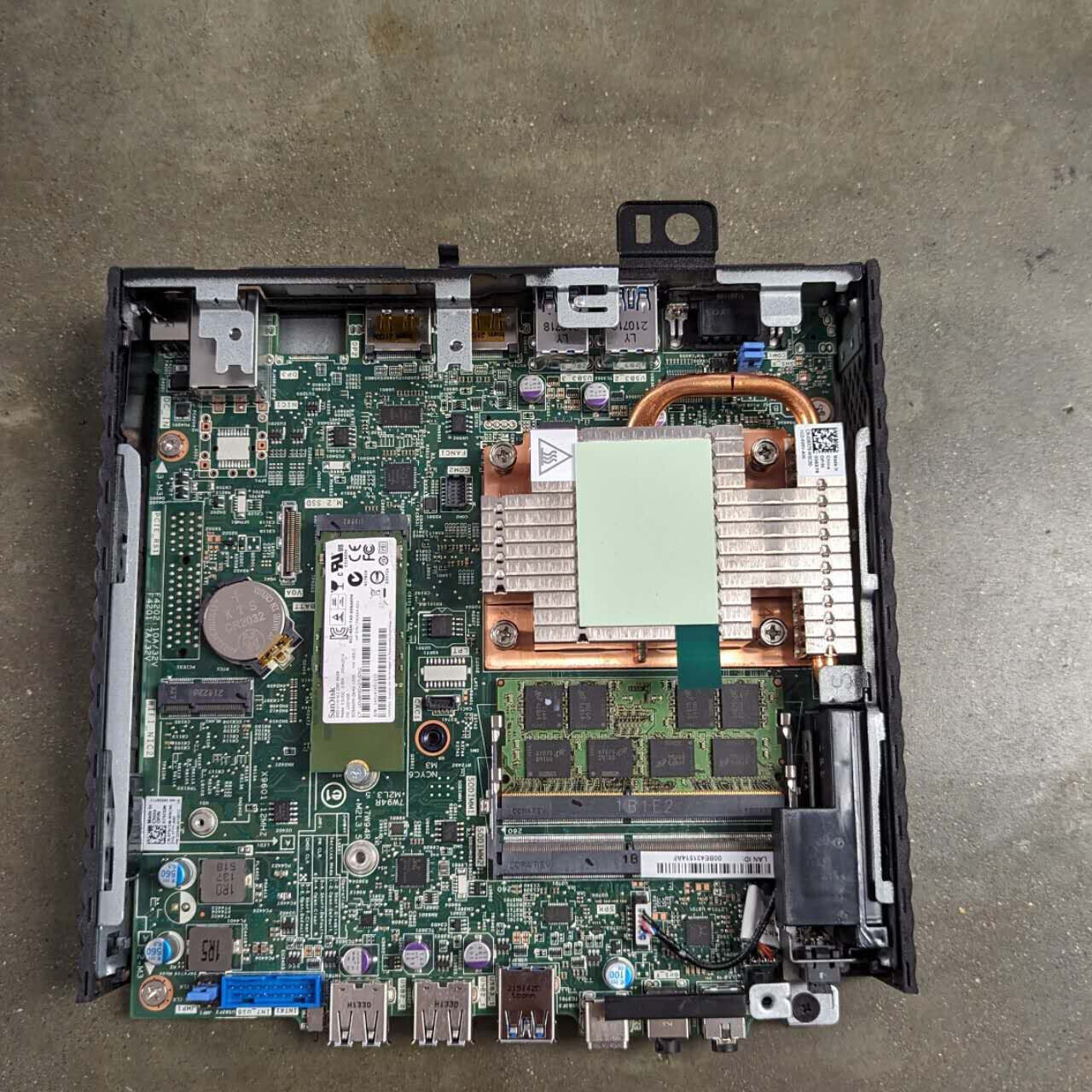 Dell Wyse 5070 Thin Client Celeron J4105 8GB DDR4 64GB SSD + power adapter NO OS