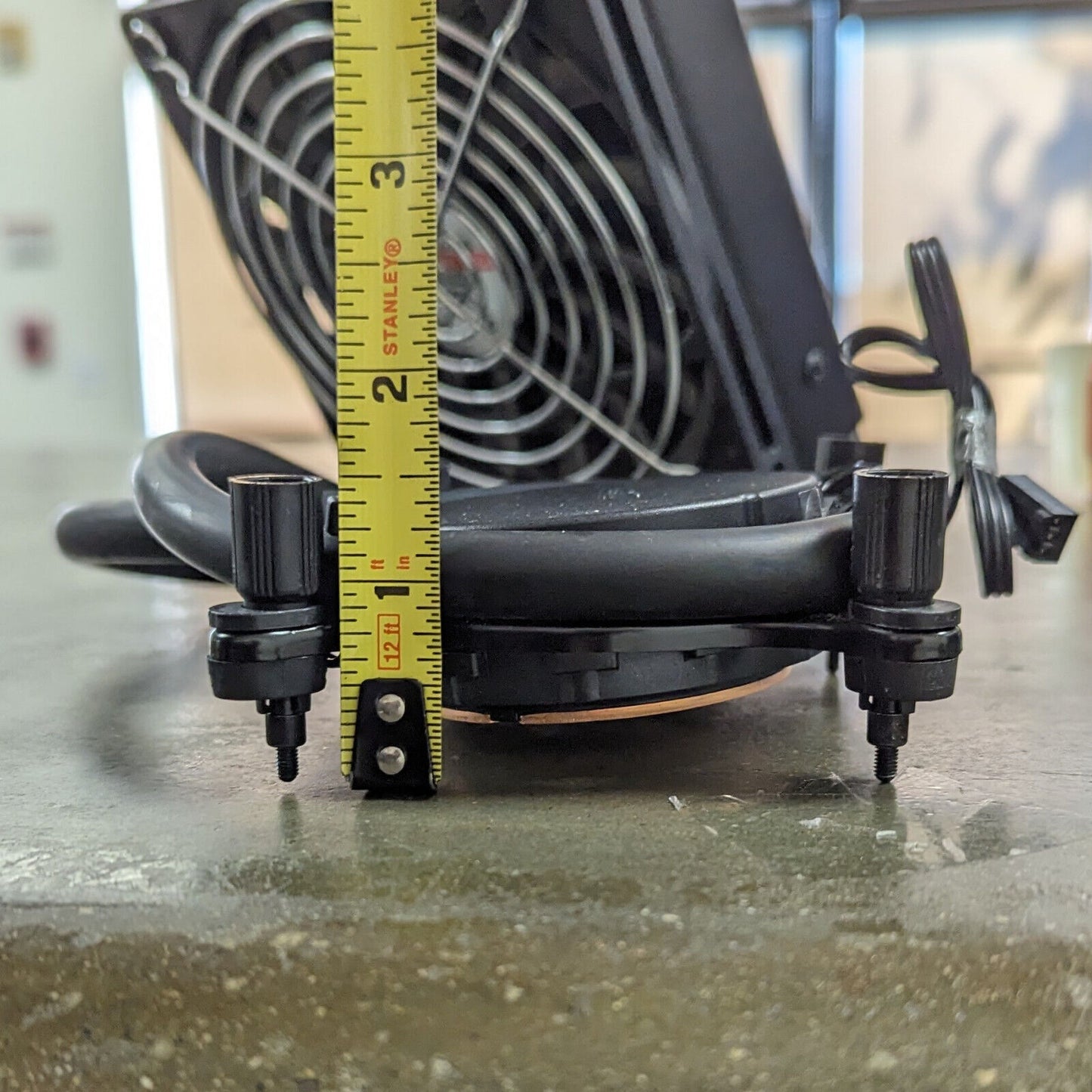 Asetek 550LC Performance Liquid CPU Cooler + 120mm Fan Slim LGA 2011-3 2066 115X