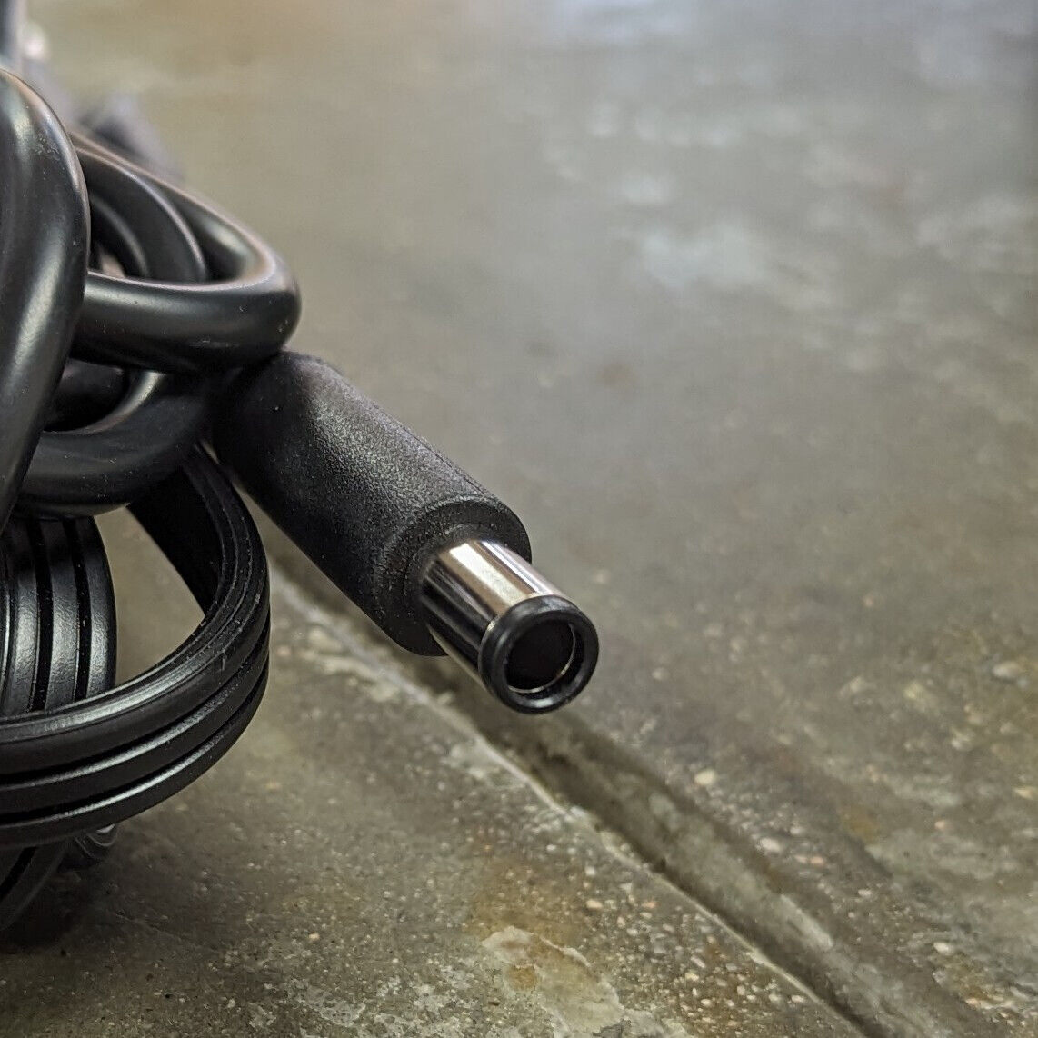 DELL 180w Charger for Lattitude Precision XPS Inspiron Chromebook 7.4mm