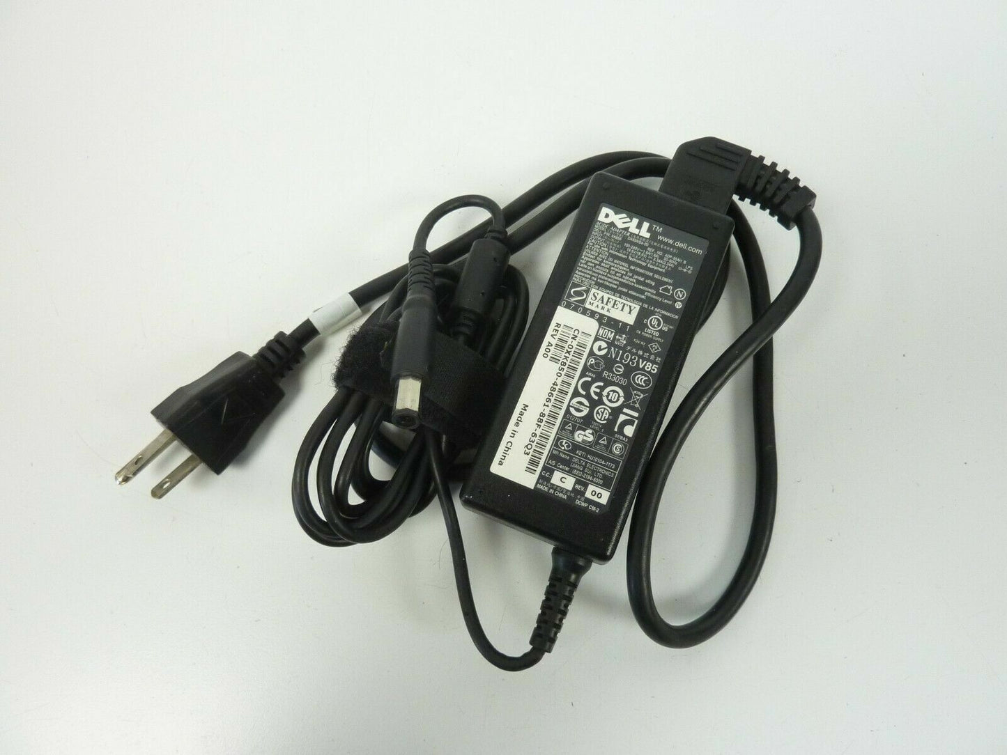 Original Dell E6420 E5420 E6430 E5430 E5440 E5540 E5550 E6440 AC adapter 65w