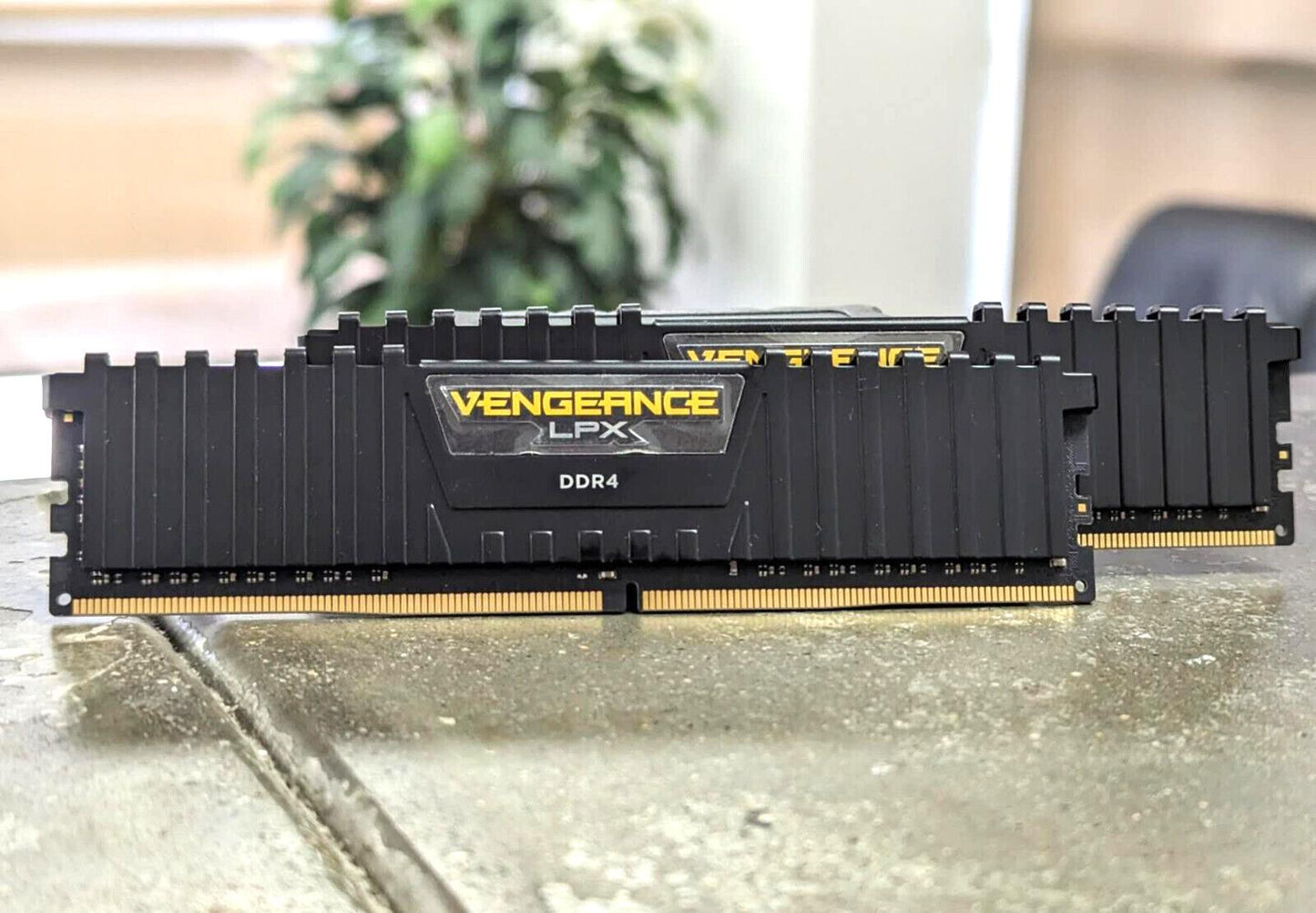 Corsair Vengeance LPX 16GB DDR4 2666MHz (8GBx2) CL16-18-18-35 1.20V Ver 3.31