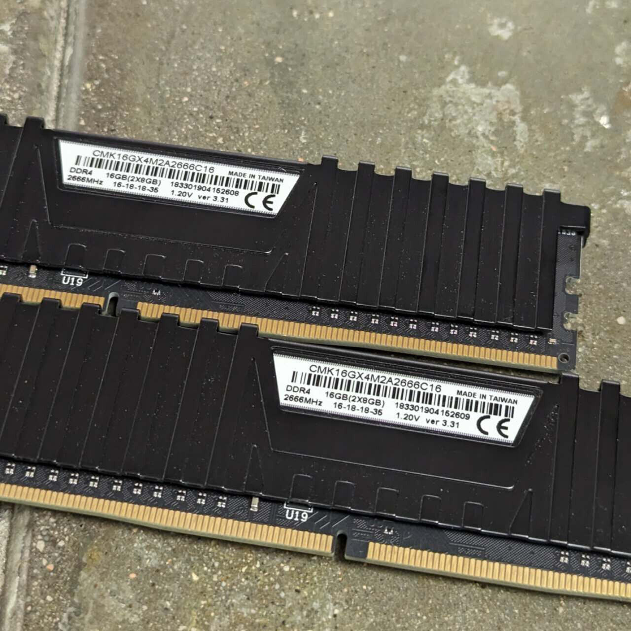Corsair Vengeance LPX 16GB DDR4 2666MHz (8GBx2) CL16-18-18-35 1.20V Ver 3.31