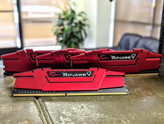 G.Skill Ripjaws V DDR4 2666MHz 32GB (8GB x 4 ) CL19-19-19-43 1.20V