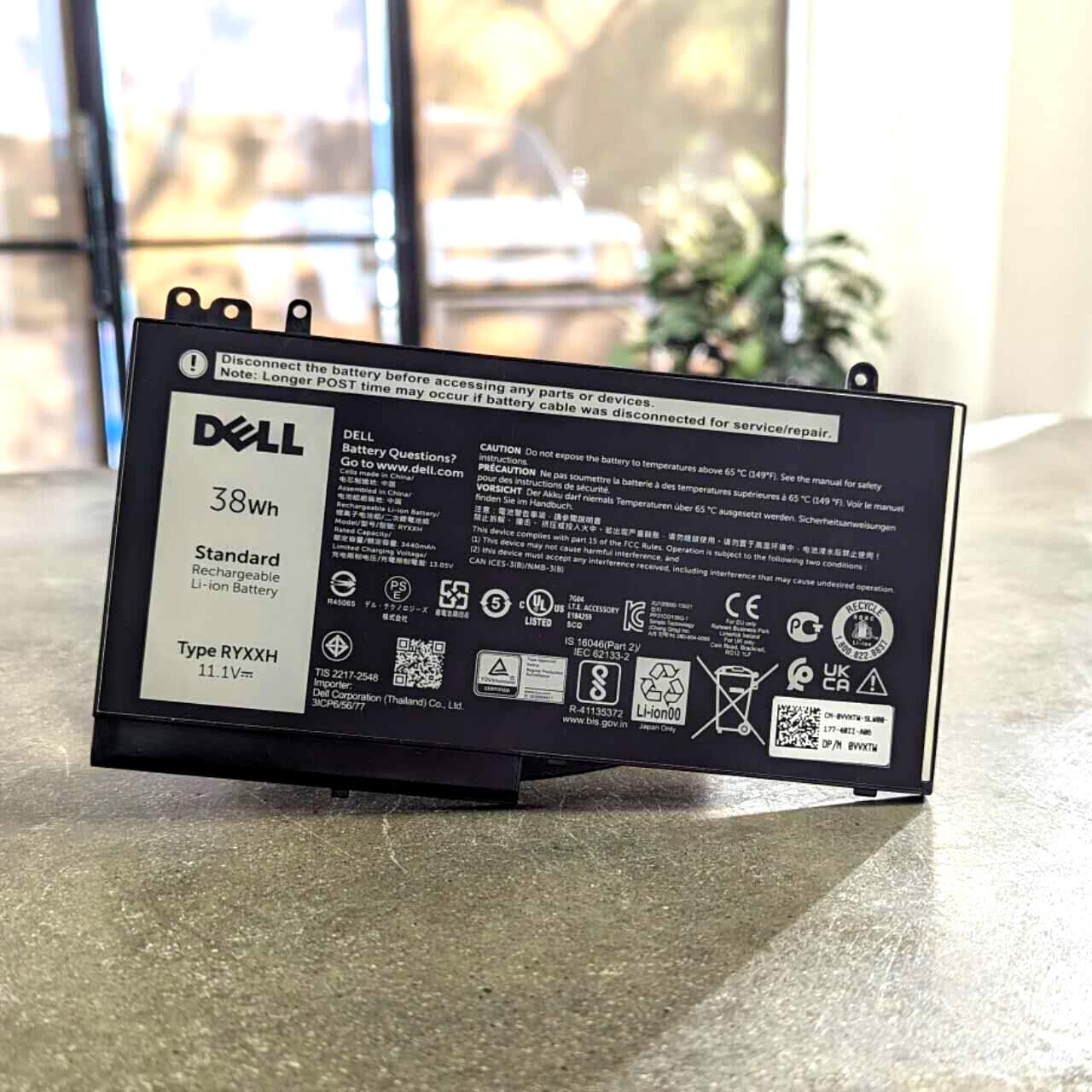 Original DELL Battery Latitude 11 12 E3100 E3150 E3550 E5450 E5550 E5250 RYXXH V