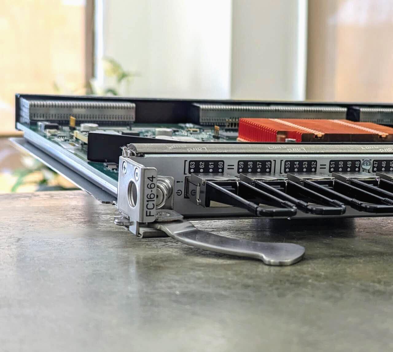 Brocade 40-1000979-09 FC16-64 Fiber Channel Blade 16 port + QSFP S2-0 modules