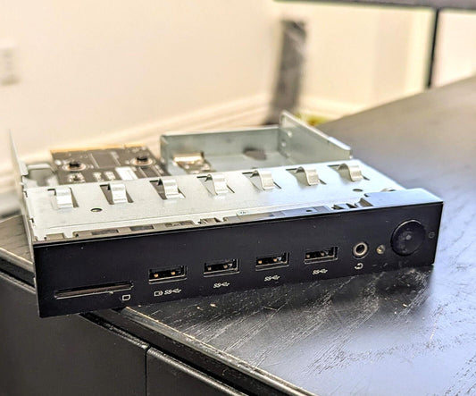 Lenovo ThinkStation P520 USB Front Control Panel Assembly FRU 01YW011