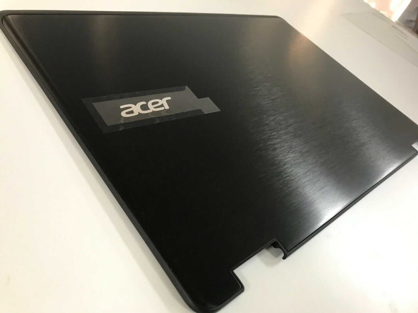 Acer R5-471T - 57RD LCD Back Cover w/Antena, 13N0-F8A0821