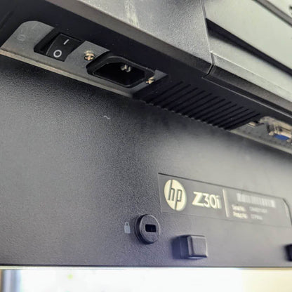 HP Z30i 30" 2560x1600 16:10 60Hz IPS LED Monitor w/Stand & CABLES -FREE SHIPPING